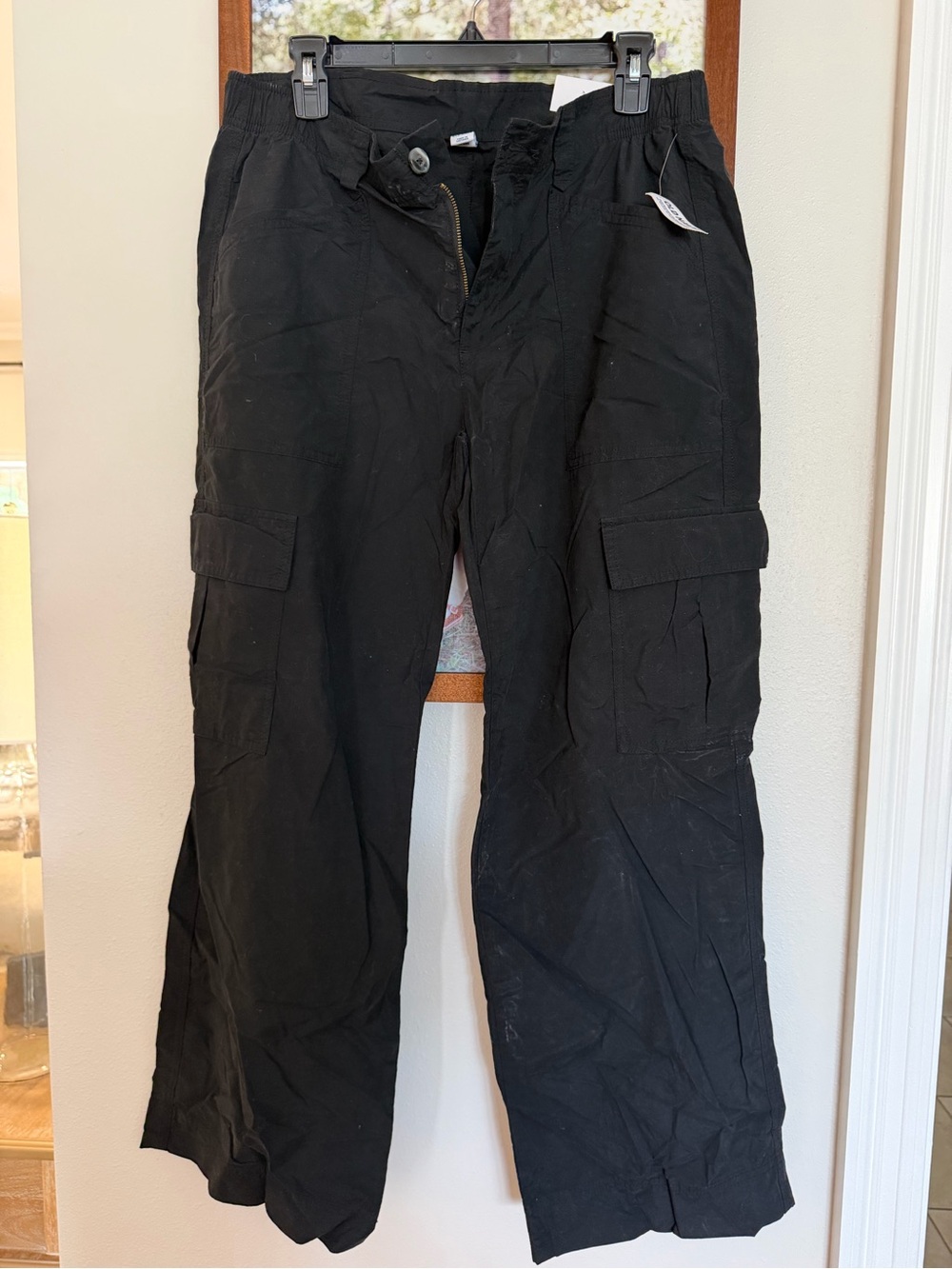 Old Navy Black Cargo Pants — Women's Utility Style